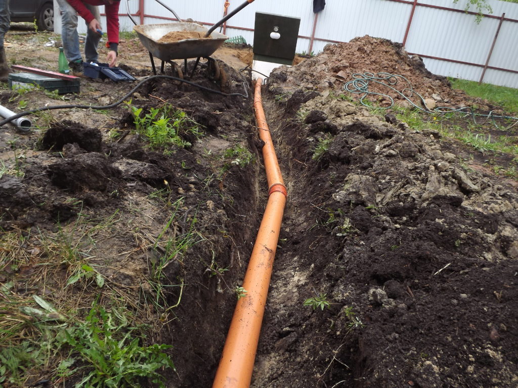 Прокладка трубопровода от дома к станции